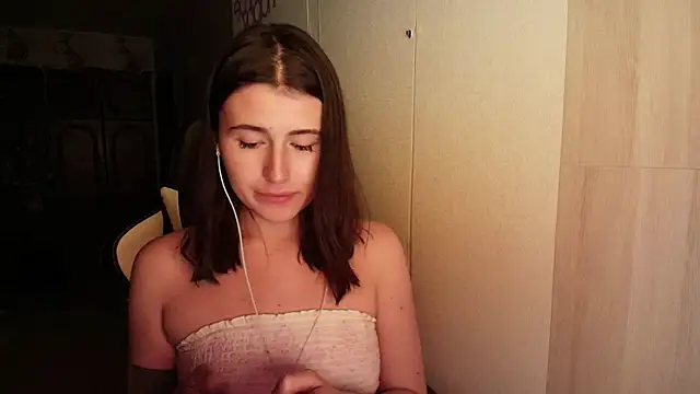 KristinaScott online show from 03.17.26