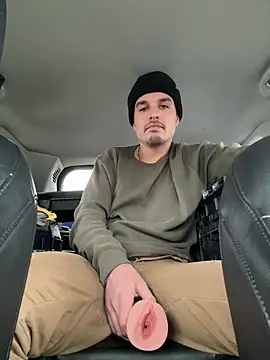 Snapshot of Skaterboy678 chatting on 11.26.25 Skaterboy678 online show from 11.26.25