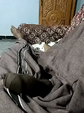 Snapshot of spermc chatting on 11.24.25 spermc online show from 11.24.25