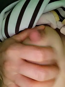 Snapshot of Lousii chatting on 03.15.26 Lousii online show from 03.15.26