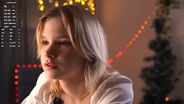 PhillisEsplin online show from 12.22.25