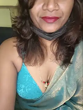Snapshot of Premalatha_28 chatting on 06.04.26 Premalatha 28 online show from 06.04.26