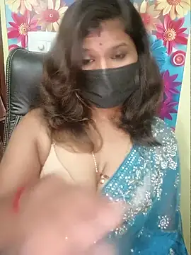 Snapshot of Premalatha_28 chatting on 06.27.26 Premalatha 28 online show from 06.27.26