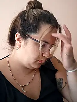 iviiiiiiiiiii online show from 12.04.25