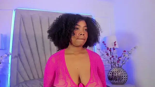 Snapshot of DestinyStorm_ chatting on 11.24.25 DestinyStorm online show from 11.24.25