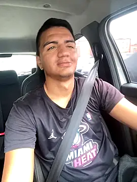 Snapshot of lester_rose chatting on 11.29.25 lester rose online show from 11.29.25