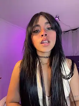 Sophie wyld online show from 11.29.25