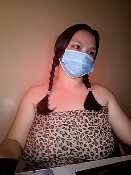 Snapshot of Stacysfeet chatting on 11.27.25 Stacysfeet online show from 11.27.25