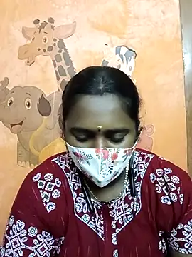 Snapshot of Tamil_Ranjini chatting on 11.30.25 Tamil Ranjini online show from 11.30.25