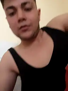 Snapshot of uuserxw chatting on 11.16.25 uuserxw online show from 11.16.25