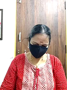 Queen-Neha online show from 02.11.26