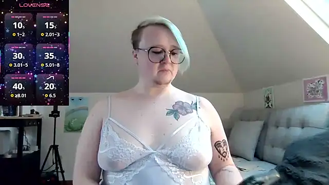 queerlyjaz online show from 02.16.26