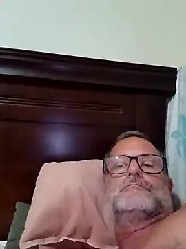 Snapshot of nard53 chatting on 02.01.26 nard53 online show from 02.01.26