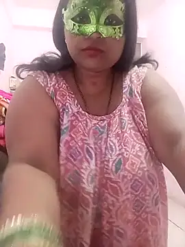 Snapshot of CUTE-LOVE-SWEETS chatting on 02.15.26 CUTE-LOVE-SWEETS online show from 02.15.26