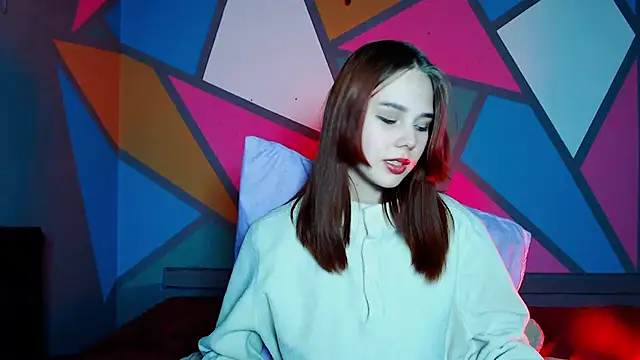 Snapshot of onessandra chatting on 12.03.25 onessandra online show from 12.03.25