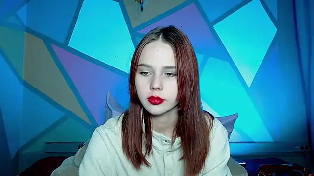 Snapshot of onessandra chatting on 12.04.25 onessandra online show from 12.04.25