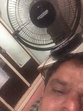 sexguruxxx online show from 04.22.26