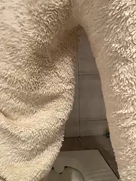 Snapshot of Yes-Baby-A chatting on 12.21.25 Yes-Baby-A online show from 12.21.25