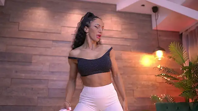 Snapshot of XenaBloom chatting on 02.25.26 XenaBloom online show from 02.25.26