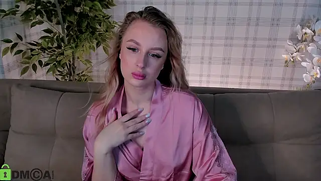 Snapshot of KiraRuiz chatting on 02.26.26 KiraRuiz online show from 02.26.26