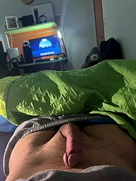 Snapshot of Alessandro_478 chatting on 12.17.25 Alessandro 478 online show from 12.17.25