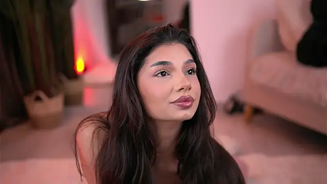 Snapshot of LuvCaprice chatting on 12.04.25 LuvCaprice online show from 12.04.25