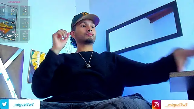 Snapshot of __Miguel7w7 chatting on 12.18.25 Miguel7w7 online show from 12.18.25
