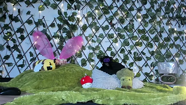 LittlePeach  online show from 03.24.26