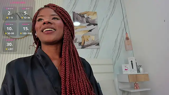 Afro Luna online show from 12.04.25