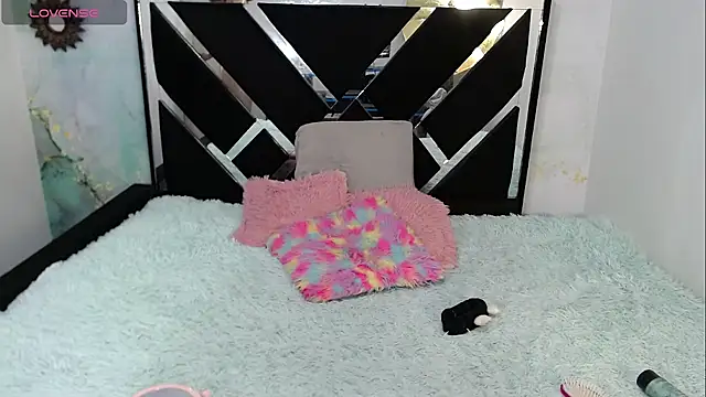 Snapshot of AmbarSxxx chatting on 02.13.26 AmbarSxxx online show from 02.13.26