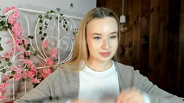 KristleKirst online show from 11.18.25