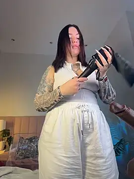 Tattitude  online show from 04.21.26