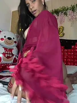 Snapshot of ArielleMillerr- chatting on 02.14.26 ArielleMillerr- online show from 02.14.26