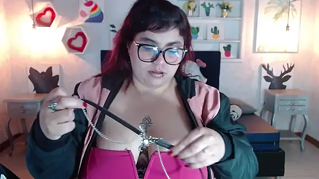 danna garza online show from 02.08.26