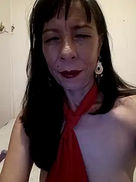 Snapshot of GenesisLunar chatting on 12.18.25 GenesisLunar online show from 12.18.25