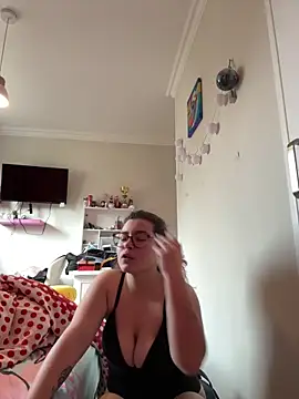 missseduction24 online show from 02.02.26