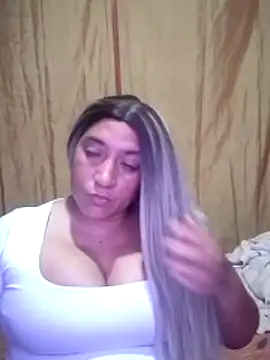 Snapshot of Fat_Dirty_Nasty chatting on 11.20.25 Fat Dirty Nasty online show from 11.20.25