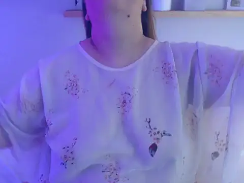 victoriajoness online show from 11.29.25