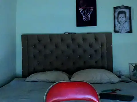 Snapshot of blorelopez chatting on 11.27.25 blorelopez online show from 11.27.25