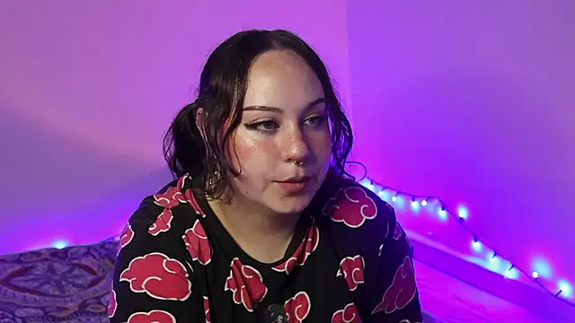 Snapshot of kathleenCosmicVice chatting on 12.17.25 kathleenCosmicVice online show from 12.17.25