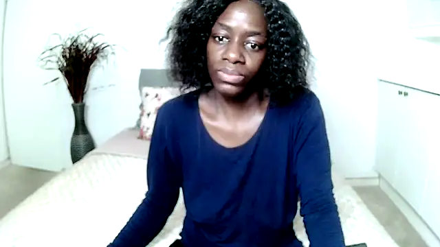 BrunetteNaomi8 online show from 03.06.26