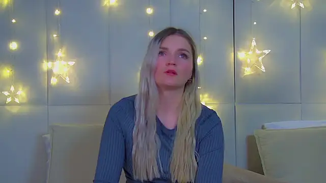 AnnyRaii online show from 12.01.25