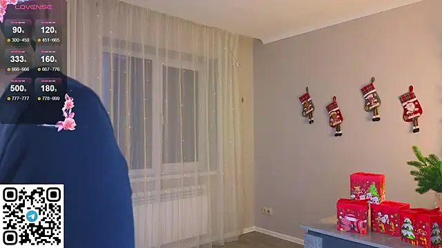 UmbraVelour online show from 12.18.25