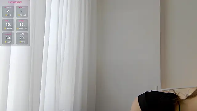 NicoletteBean online show from 05.22.26