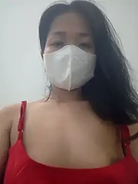 Snapshot of PamPii2x chatting on 12.20.25 PamPii2x online show from 12.20.25