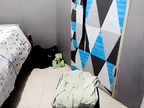 Snapshot of Savannah_Cock chatting on 11.21.25 Savannah Cock online show from 11.21.25