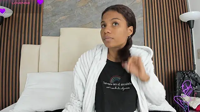 catiusca reyes 03 online show from 03.28.26