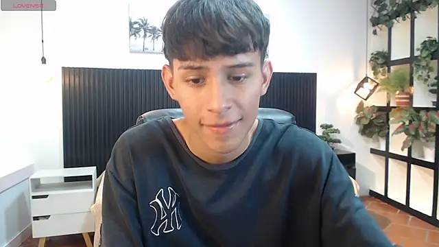 DraxBlade09 online show from 12.18.25