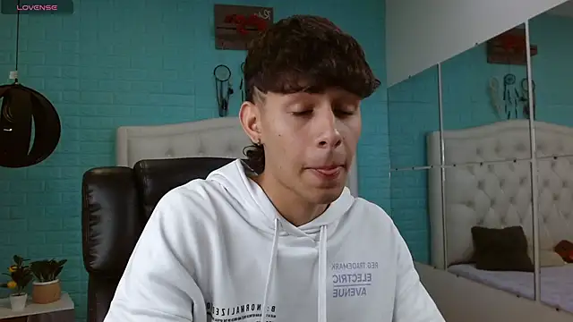 DraxBlade09 online show from 04.18.26