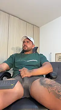 Snapshot of david10kc chatting on 11.28.25 david10kc online show from 11.28.25